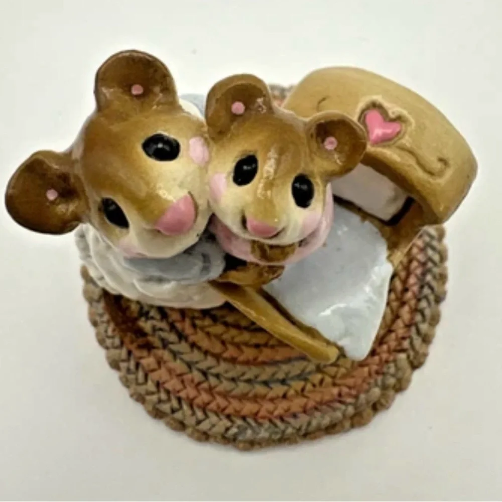 Wee Forest Folk BEDDY-BYE MOUSEY w/Box M-069 Pink Baby 1982 Annette Petersen WFF